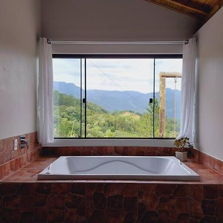 Cabana Recanto Do Arruda Para Casal Em Aguas Mornas Exteriör bild