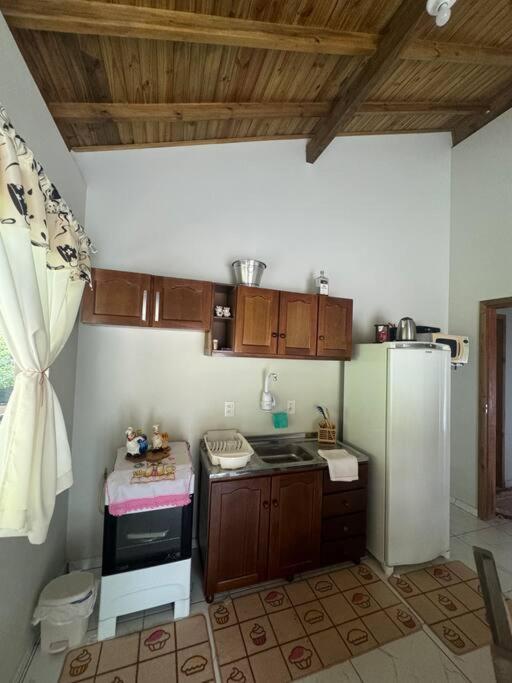 Cabana Recanto Do Arruda Para Casal Em Aguas Mornas Exteriör bild