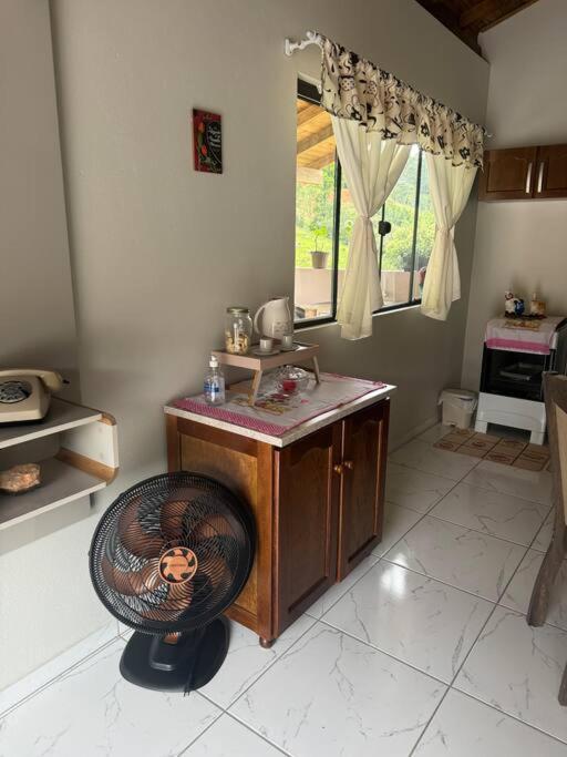 Cabana Recanto Do Arruda Para Casal Em Aguas Mornas Exteriör bild