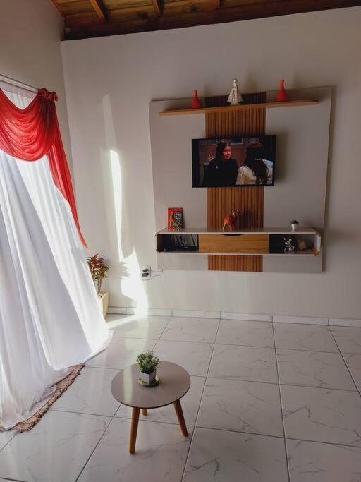 Cabana Recanto Do Arruda Para Casal Em Aguas Mornas Exteriör bild